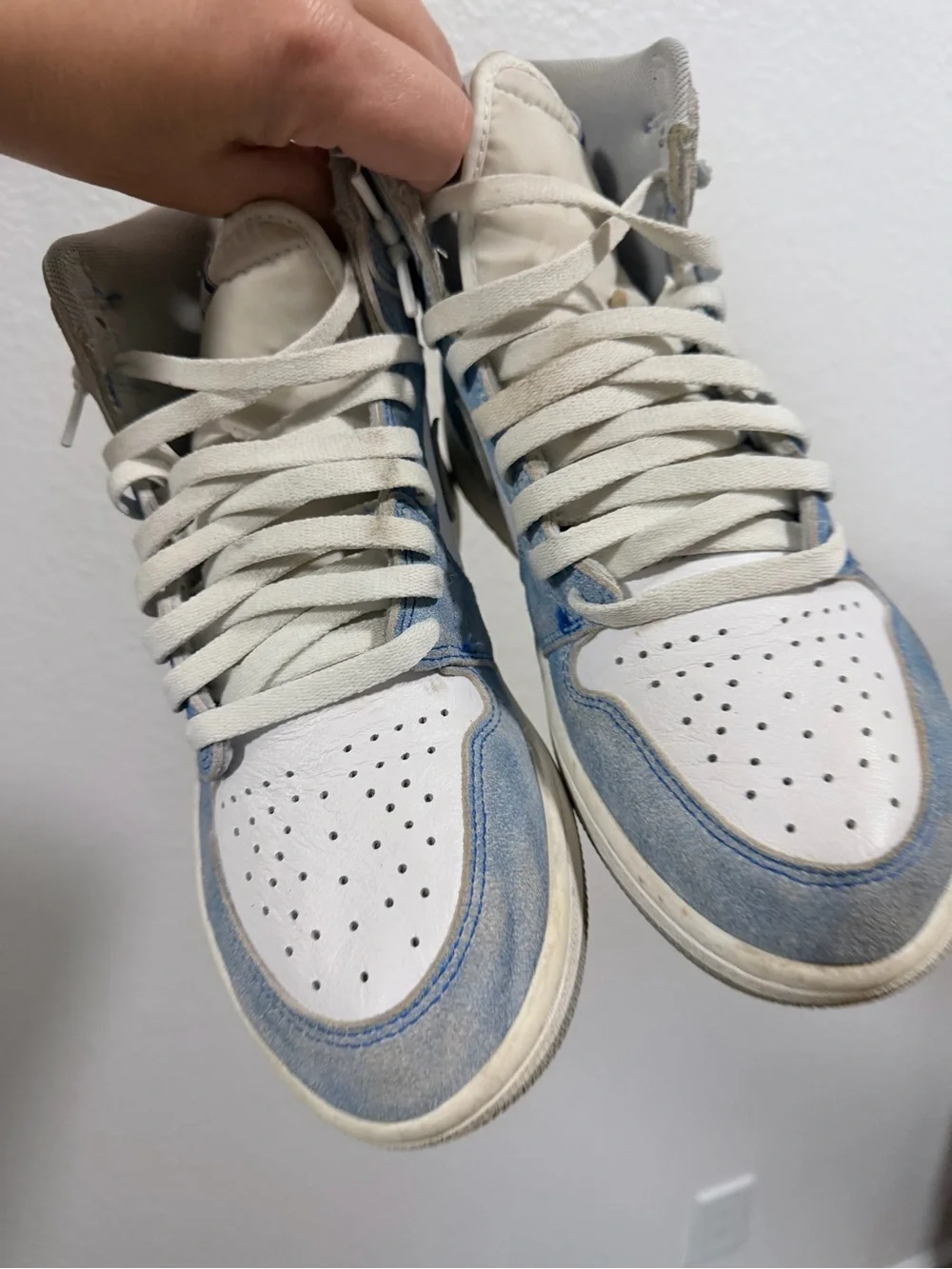 Jordan retro 1 high hyper royal